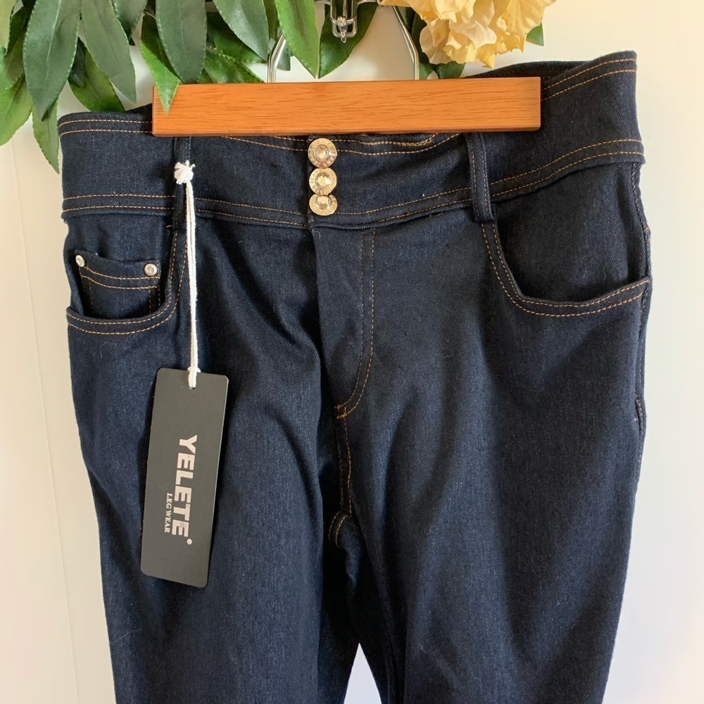 Yelete Jean Legging with Rhinestones! Pockets!